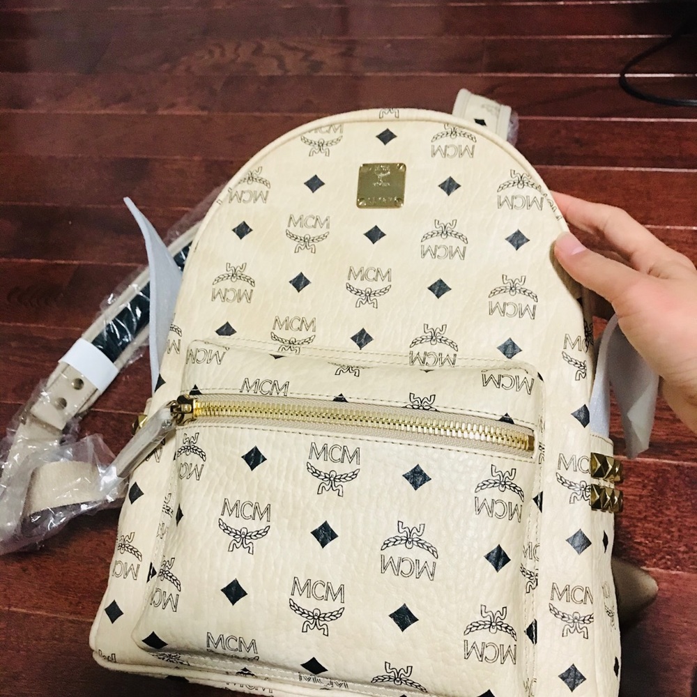 Mcm backpack - Picture 3 of 4